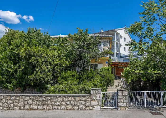 2 Bedroom In בית נופש