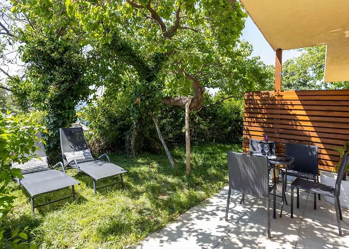 2 Bedroom In * Novi Vinodolski