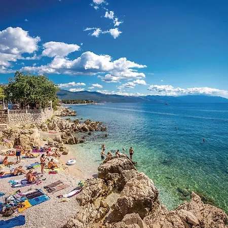 Casa vacanze 2 Bedroom Amazing In *