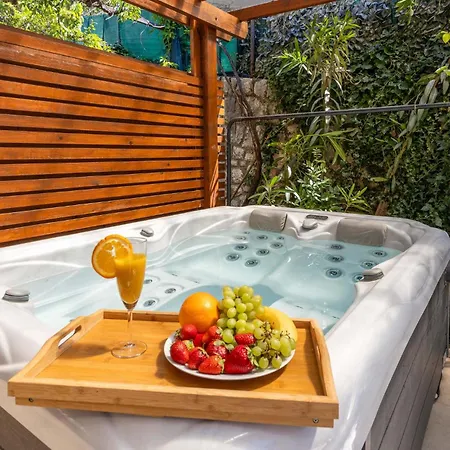 2 Bedroom Amazing In *